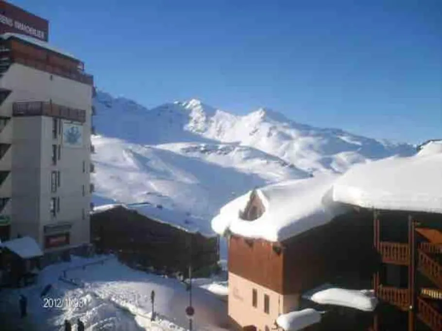 Val Thorens , Apt Lac Blanc contacts